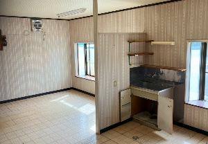 元理髪店店舗の洋室の画像