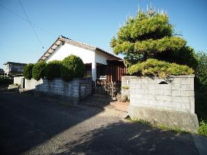 平屋建ての和風建築の物件の写真です。